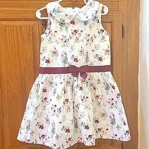 Hope and Henry Flower Design Print Gorgeous Dress for a Girl Size 5.